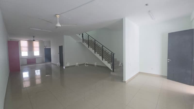 Rumah Teres 3 Tingkat untuk Disewa di Taman Bangi Avenue (Bangi) - Grace Tan - PropertyGuru.com.my