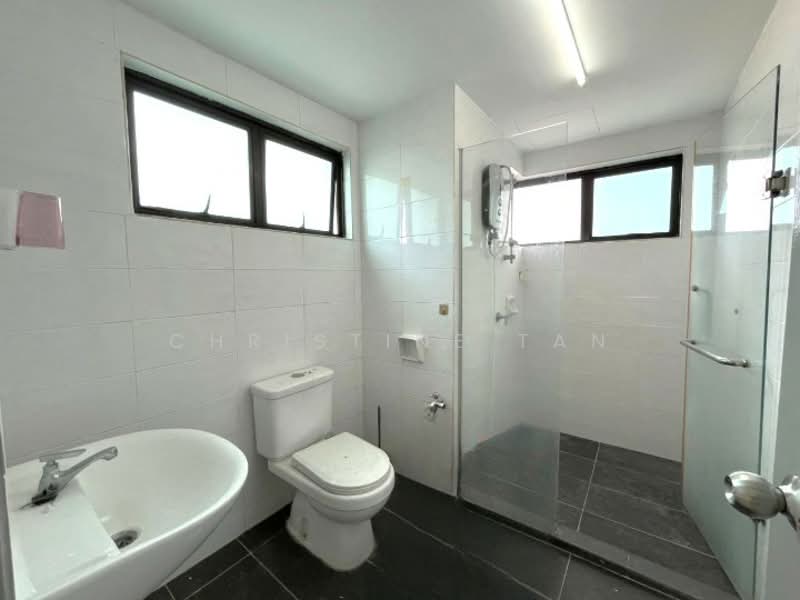 Kondominium untuk Dijual di Park 51 Residency - Christine Tan - Bathroom - PropertyGuru.com.my
