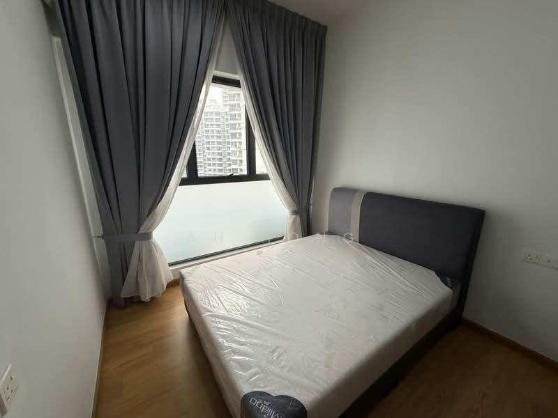 Condominium for Rent at Lovell @ Country Garden Danga Bay - Ah Hong - PropertyGuru.com.my