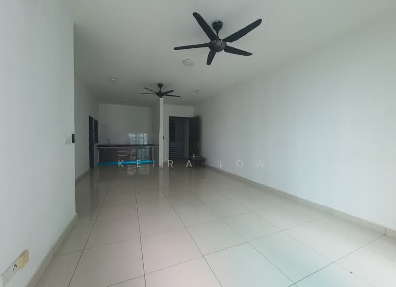 Kondominium untuk Disewa di The Henge - Keira Low - Living Room - PropertyGuru.com.my