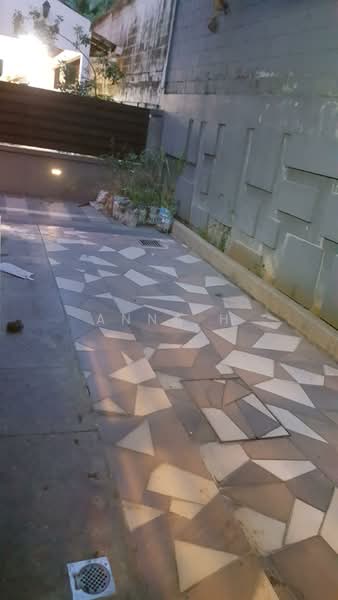 Semi-Detached House for Sale in Batu 9 (Cheras) - Anna H - Exterior - PropertyGuru.com.my