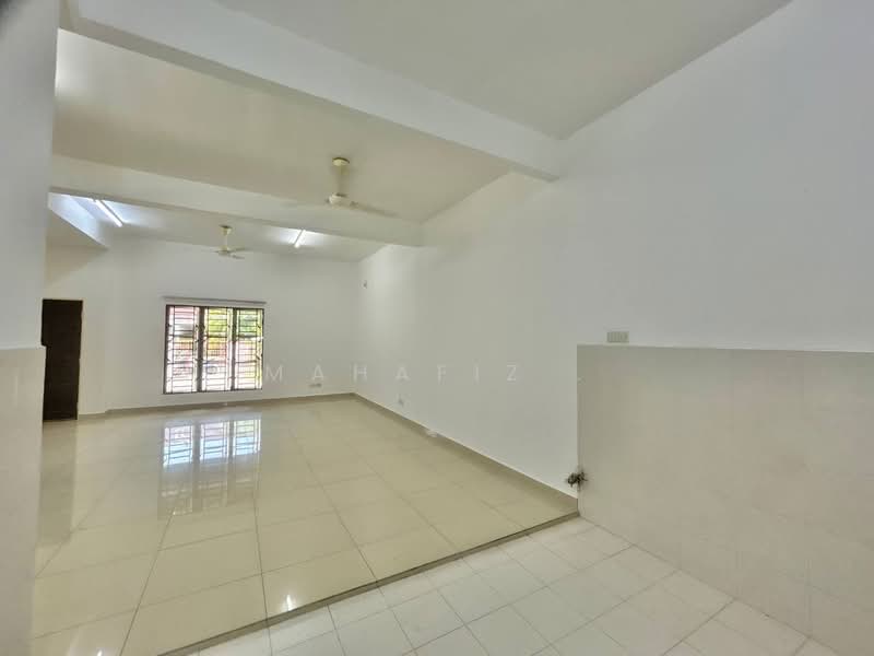 2-storey Terraced House for Sale in Taman Sutera (Kajang) - Mahafiz . - Interior - PropertyGuru.com.my