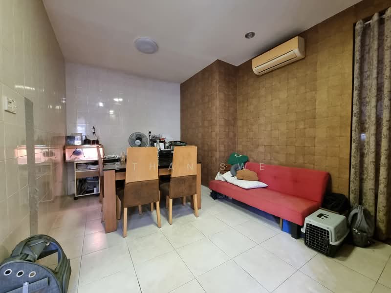 Rumah Berkembar untuk Dijual di Shah Alam (Selangor) - Ethan Swe - Living Room - PropertyGuru.com.my