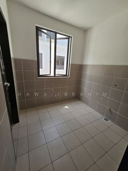 Rumah Teres 2 Tingkat untuk Disewa di Dengkil (Selangor) - Hawa Ibrahim - Interior - PropertyGuru.com.my