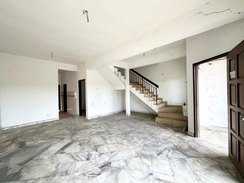 For Sale - Alam Perdana