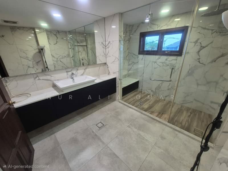 Semi-Detached House for Sale in Saujana Impian (Kajang) - Nur Alia Omar - Bathroom - PropertyGuru.com.my