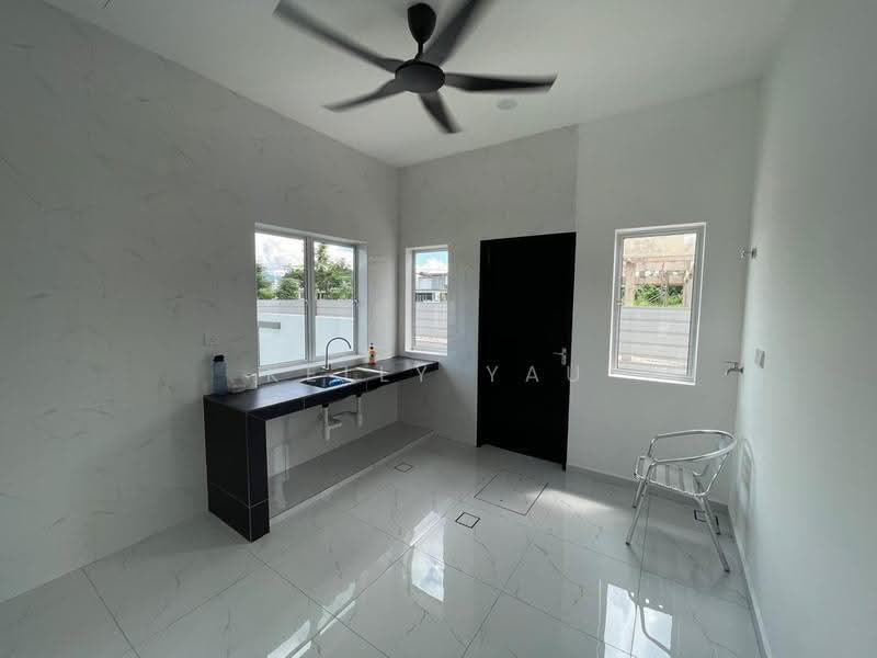Rumah Teres 1-Tingkat untuk Dijual di Taman Klebang Ria (Chemor) - Kelly Yau - PropertyGuru.com.my