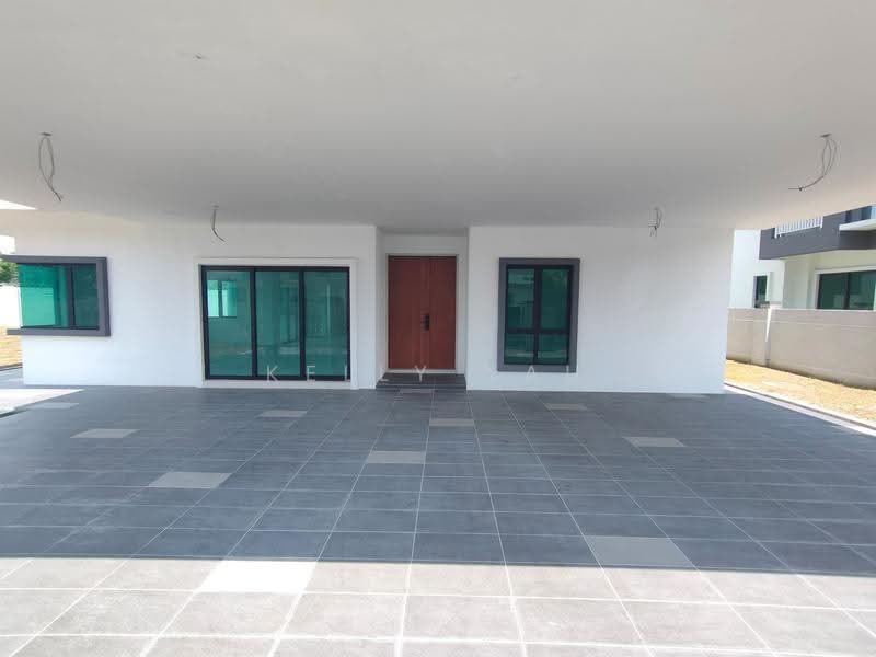 Bungalow House untuk Dijual di Bandar Meru Prima (Ipoh Premier City) (Ipoh) - Kelly Yau - Entrance - PropertyGuru.com.my