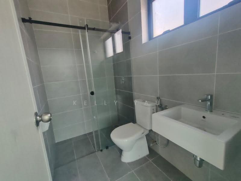 Bungalow House untuk Dijual di Bandar Meru Prima (Ipoh Premier City) (Ipoh) - Kelly Yau - Bathroom - PropertyGuru.com.my