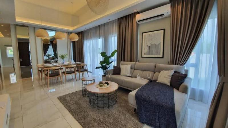 Rumah Berkembar untuk Dijual di Taman Klebang Ria (Chemor) - Kelly Yau - Living Room - PropertyGuru.com.my