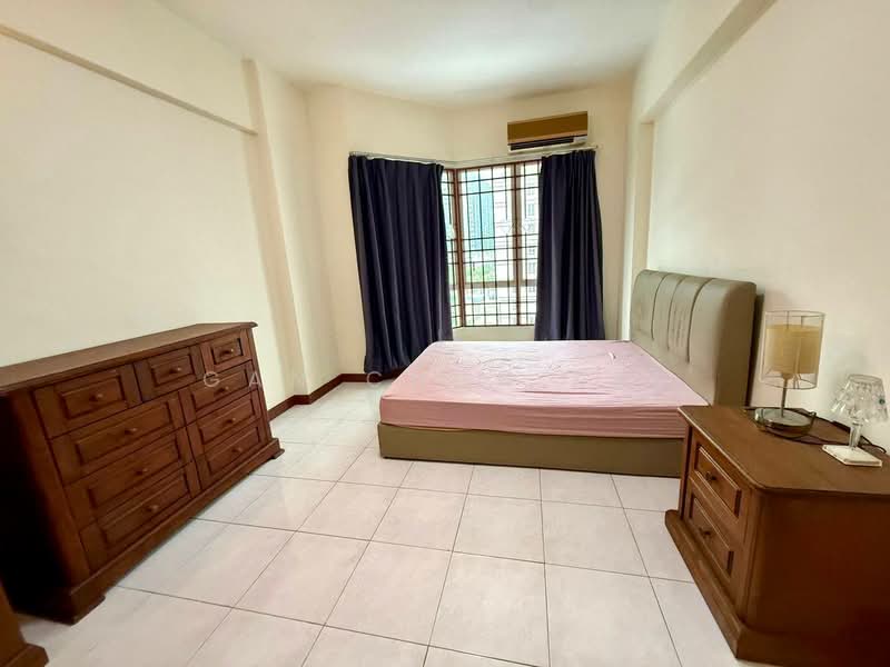 Condominium for Rent at Gold Coast Resort Condominium - Gan Chun Kai - Bedroom - PropertyGuru.com.my