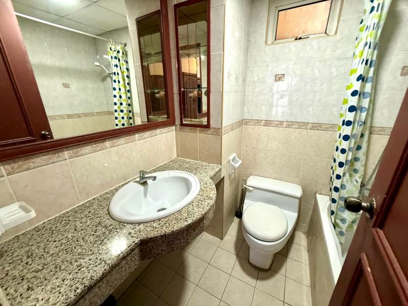 Condominium for Rent at Gold Coast Resort Condominium - Gan Chun Kai - Bathroom - PropertyGuru.com.my