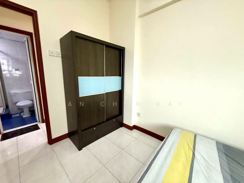 Condominium for Rent at Gold Coast Resort Condominium - Gan Chun Kai - PropertyGuru.com.my