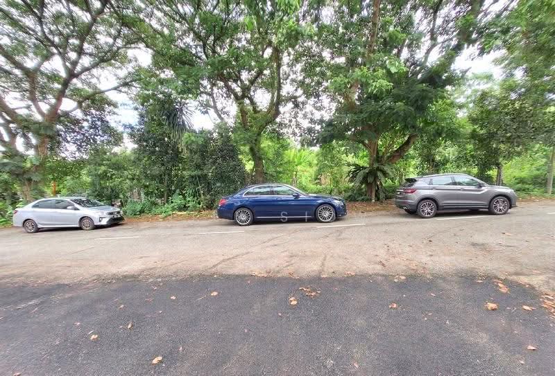 2-storey Terraced House for Sale in Taman Bukit Serdang (Seri Kembangan) - Lily Siow - Exterior - PropertyGuru.com.my