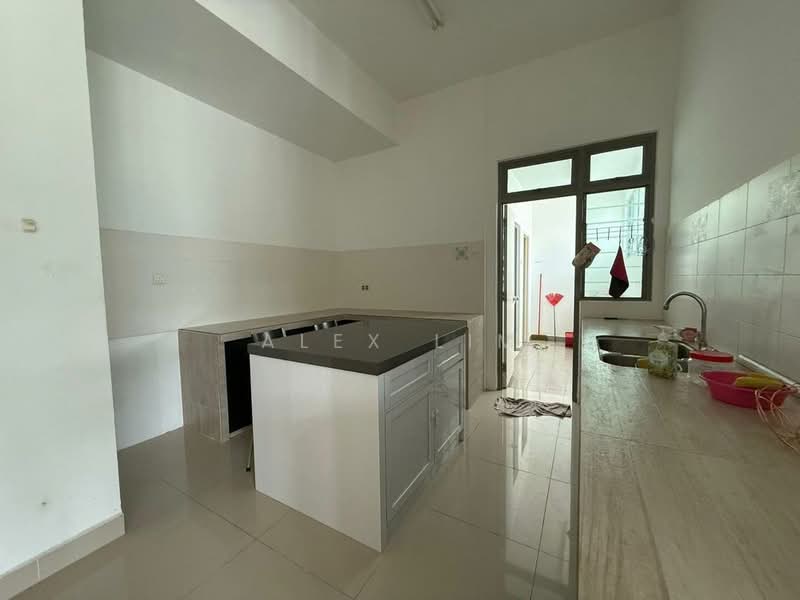 Kondominium untuk Disewa di All Seasons Park - Alex Lim - Kitchen - PropertyGuru.com.my