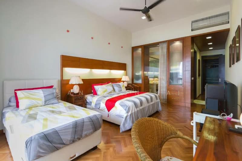 Servis Apartment untuk Disewa di Straits Quay (The Suites at Waterside) - Gan Chun Kai - Bedroom - PropertyGuru.com.my