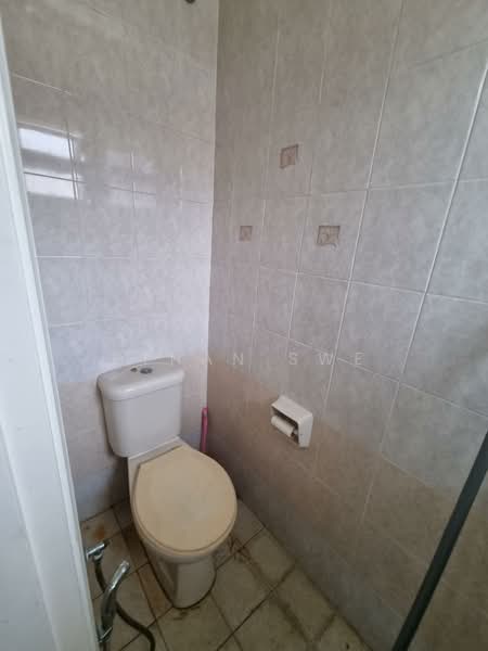 Rumah Bandar untuk Dijual di Sunway Damansara (Kota Damansara) - Ethan Swe - Bathroom - PropertyGuru.com.my