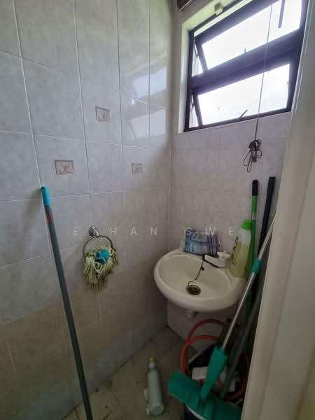 Rumah Bandar untuk Dijual di Sunway Damansara (Kota Damansara) - Ethan Swe - Bathroom - PropertyGuru.com.my