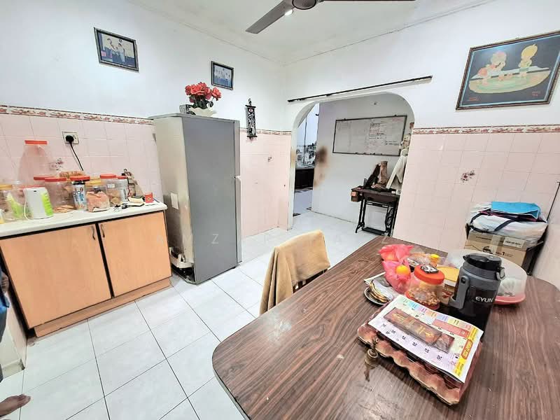 Rumah Teres 1.5 Tingkat untuk Dijual di Seksyen 17 (Shah Alam) - Amzar Faiz - PropertyGuru.com.my