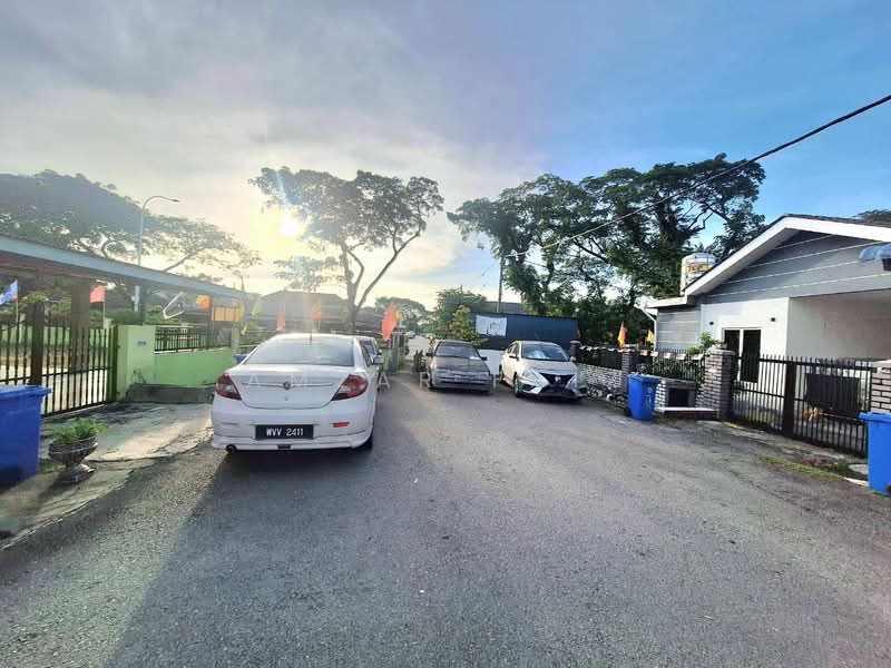Rumah Teres 1.5 Tingkat untuk Dijual di Seksyen 17 (Shah Alam) - Amzar Faiz - PropertyGuru.com.my