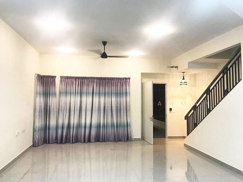 Rumah Teres untuk Disewa di Dengkil (Selangor) - Asna Abdul Rahman - PropertyGuru.com.my