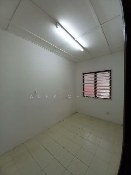 2-storey Terraced House for Sale in Seri Kembangan (Selangor) - Alex Choo - Interior - PropertyGuru.com.my