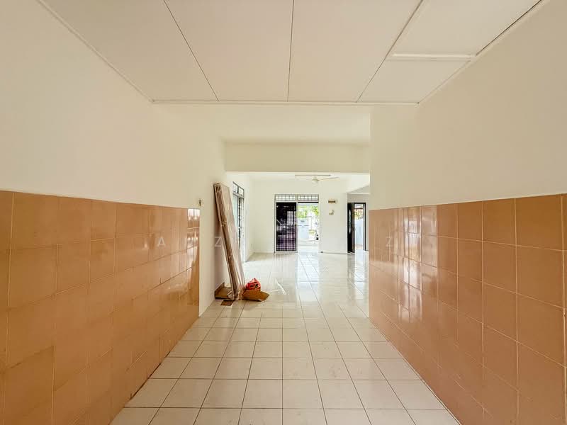 2-storey Terraced House for Sale in Taman Tasik Puchong (Puchong) - Amzar Faiz - PropertyGuru.com.my