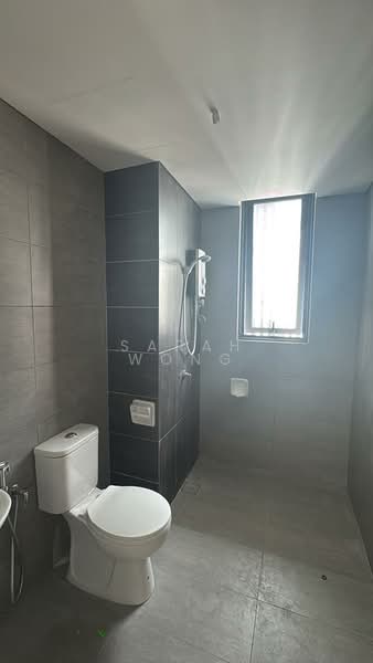 Servis Apartment untuk Disewa di The New Duo @ Edumetro - Sarah Wong - Bathroom - PropertyGuru.com.my