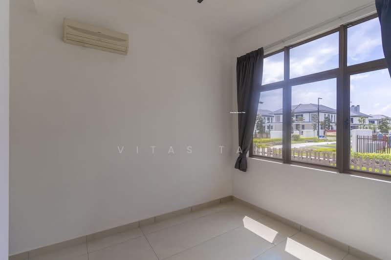Semi-Detached House for Sale in Setia Alam (Selangor) - Vitas Tan - View - PropertyGuru.com.my