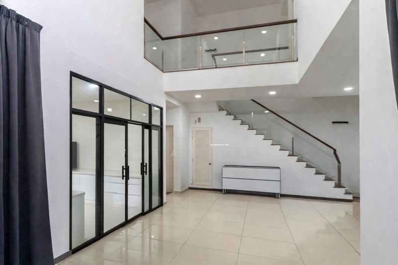 Semi-Detached House for Sale in Setia Alam (Selangor) - Vitas Tan - Interior - PropertyGuru.com.my