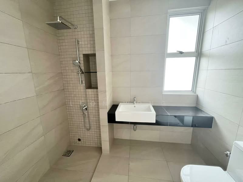 2-storey Terraced House for Sale in Tamansari (Rawang) - Leon Wong - Bathroom - PropertyGuru.com.my