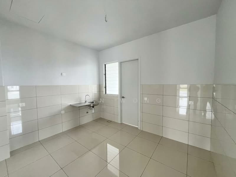 2-storey Terraced House for Sale in Tamansari (Rawang) - Leon Wong - Kitchen - PropertyGuru.com.my