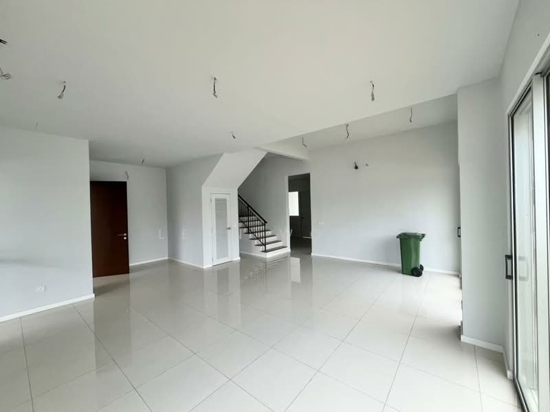 2-storey Terraced House for Sale in Tamansari (Rawang) - Leon Wong - PropertyGuru.com.my