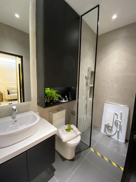 Condominium for Sale at EDUSENTRAL - Jack Lee - Bathroom - PropertyGuru.com.my