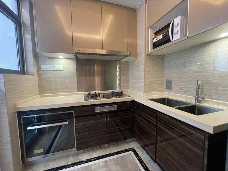 Servis Apartment untuk Disewa di R&F Princess Cove Phase 1 - Shawn Law - Kitchen - PropertyGuru.com.my