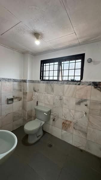 2-storey Terraced House for Sale in Taman Sri Skudai (Skudai) - Wong Ouray - Bathroom - PropertyGuru.com.my