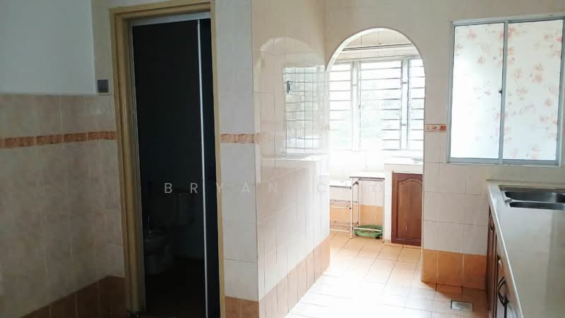 2-storey Terraced House for Sale in Bandar Bukit Puchong 2 (Puchong) - Bryan Cho - Kitchen - PropertyGuru.com.my