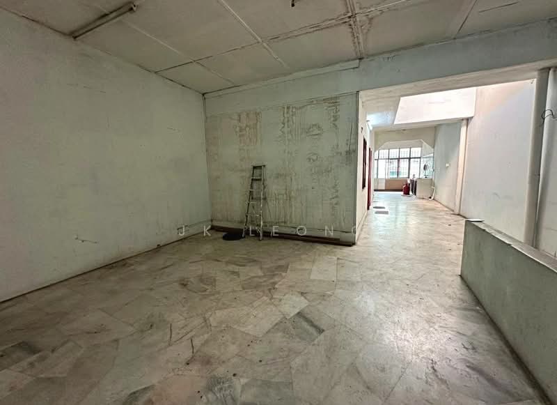 Retail Space for Rent in KL City Centre (Kuala Lumpur) - JK Leong - Interior - PropertyGuru.com.my