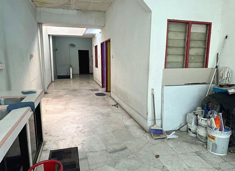 Retail Space for Rent in KL City Centre (Kuala Lumpur) - JK Leong - Interior - PropertyGuru.com.my