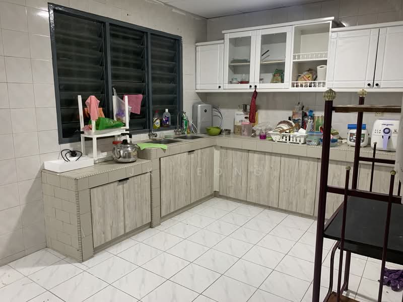 Kondominium untuk Dijual di Platinum Lake PV 20 - JK Leong - Kitchen - PropertyGuru.com.my