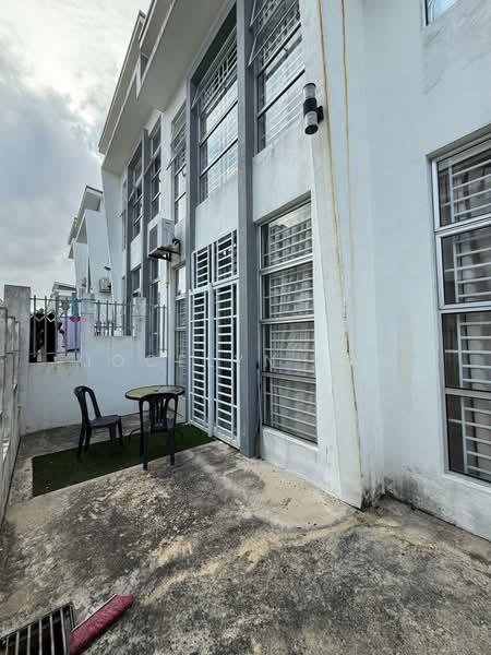 2-storey Terraced House for Sale in Bandar Seri Alam (Masai) - Jocelyn Law - Exterior - PropertyGuru.com.my