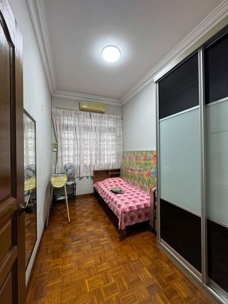 Rumah Teres 2 Tingkat untuk Dijual di Taman Johor Jaya (Johor Bahru) - Herry Goh - Bedroom - PropertyGuru.com.my