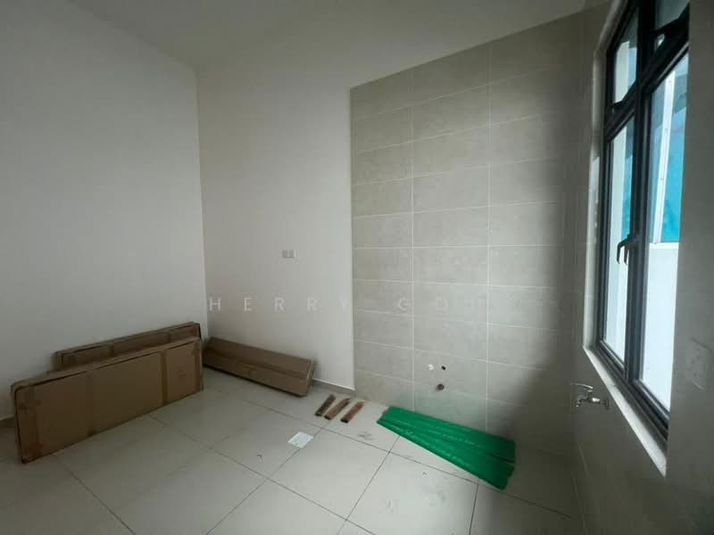 Semi-Detached House for Sale in Bandar Putra (Kulai) - Herry Goh - Interior - PropertyGuru.com.my