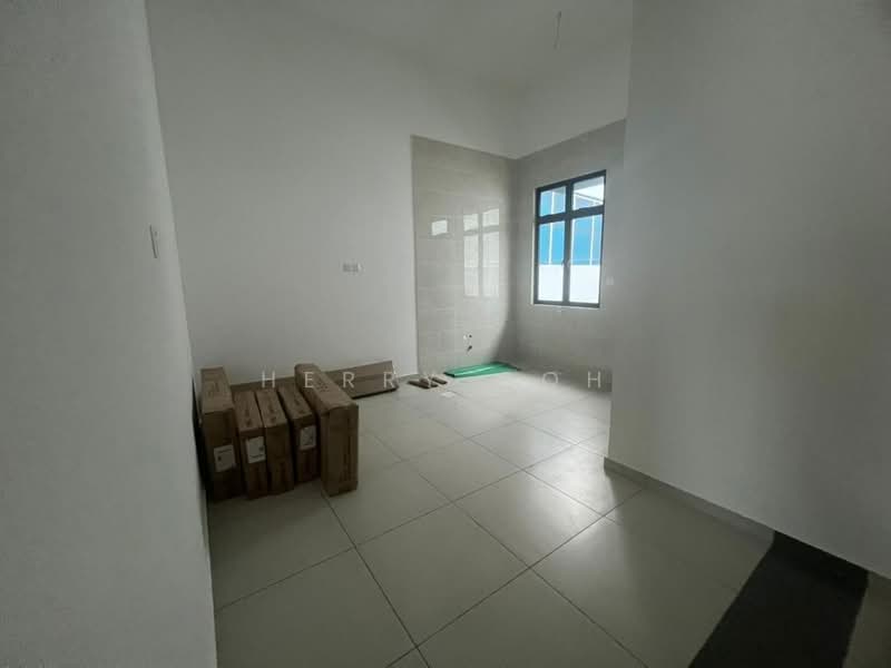Semi-Detached House for Sale in Bandar Putra (Kulai) - Herry Goh - Interior - PropertyGuru.com.my