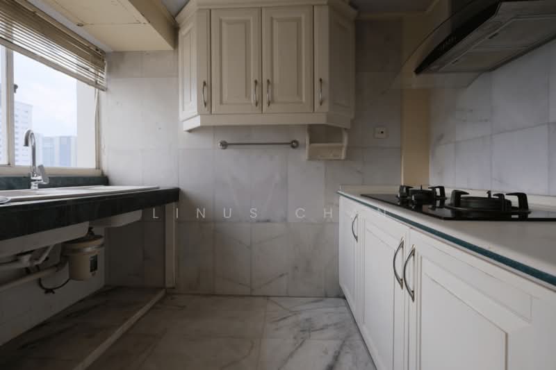Condominium for Sale at Mont Kiara Pelangi - Linus Chan - Kitchen - PropertyGuru.com.my