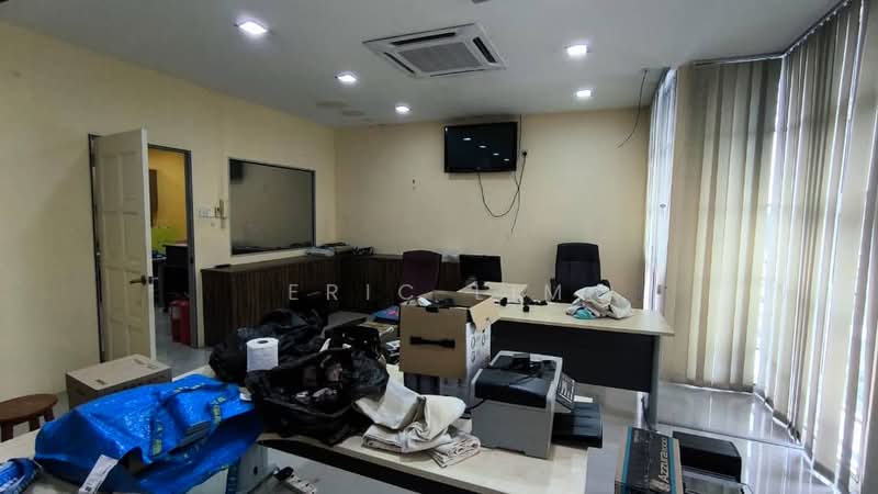 Office for Sale in Kampung Sungai Kayu Ara (Petaling Jaya) - Eric Lim - Interior - PropertyGuru.com.my