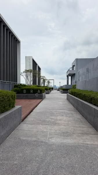 Condominium for Rent at D'Nuri Residence @ Desa Petaling - Brandon Chin - Exterior - PropertyGuru.com.my