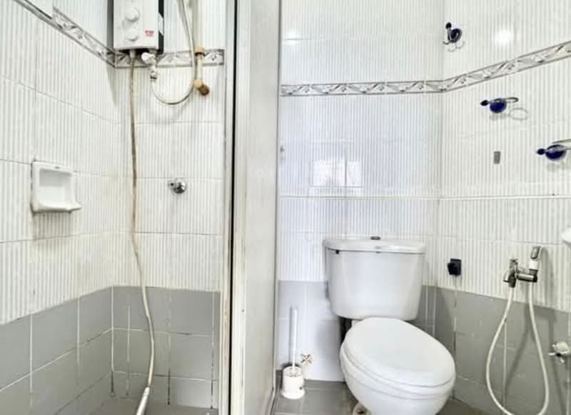 Condominium for Sale at Menara Menjalara - JK Leong - Bathroom - PropertyGuru.com.my