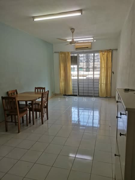 Condominium for Sale at Menara Sri Damansara (SD Tower) - JK Leong - Living Room - PropertyGuru.com.my