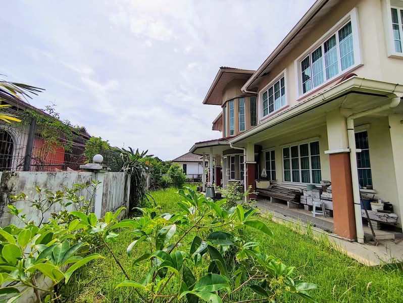 Bungalow for Sale in Seksyen 3 (Bangi) - FAIZ REZA - Exterior - PropertyGuru.com.my